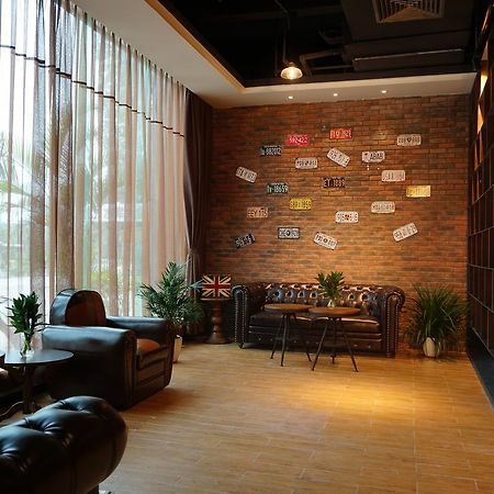 James Joyce Coffetel Hotel Guangzhou Baiyun Street North Branch Exterior foto