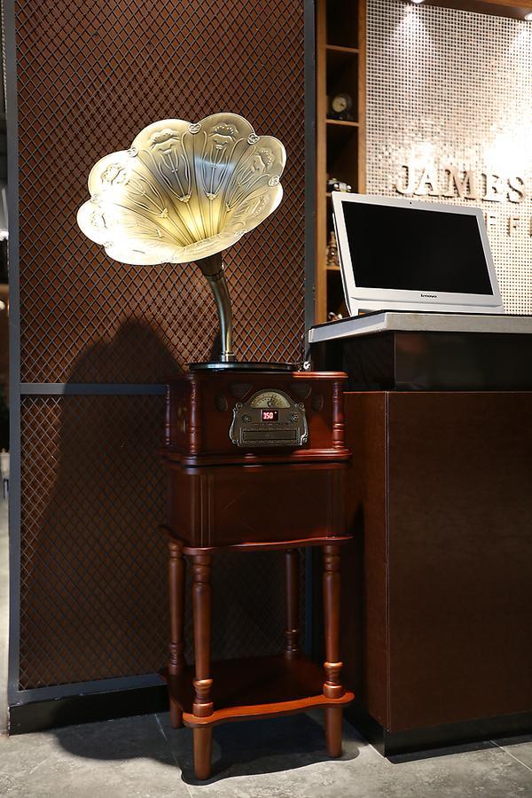 James Joyce Coffetel Hotel Guangzhou Baiyun Street North Branch Exterior foto
